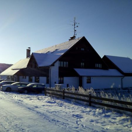 Orlik Rejviz Hotel Esterno foto