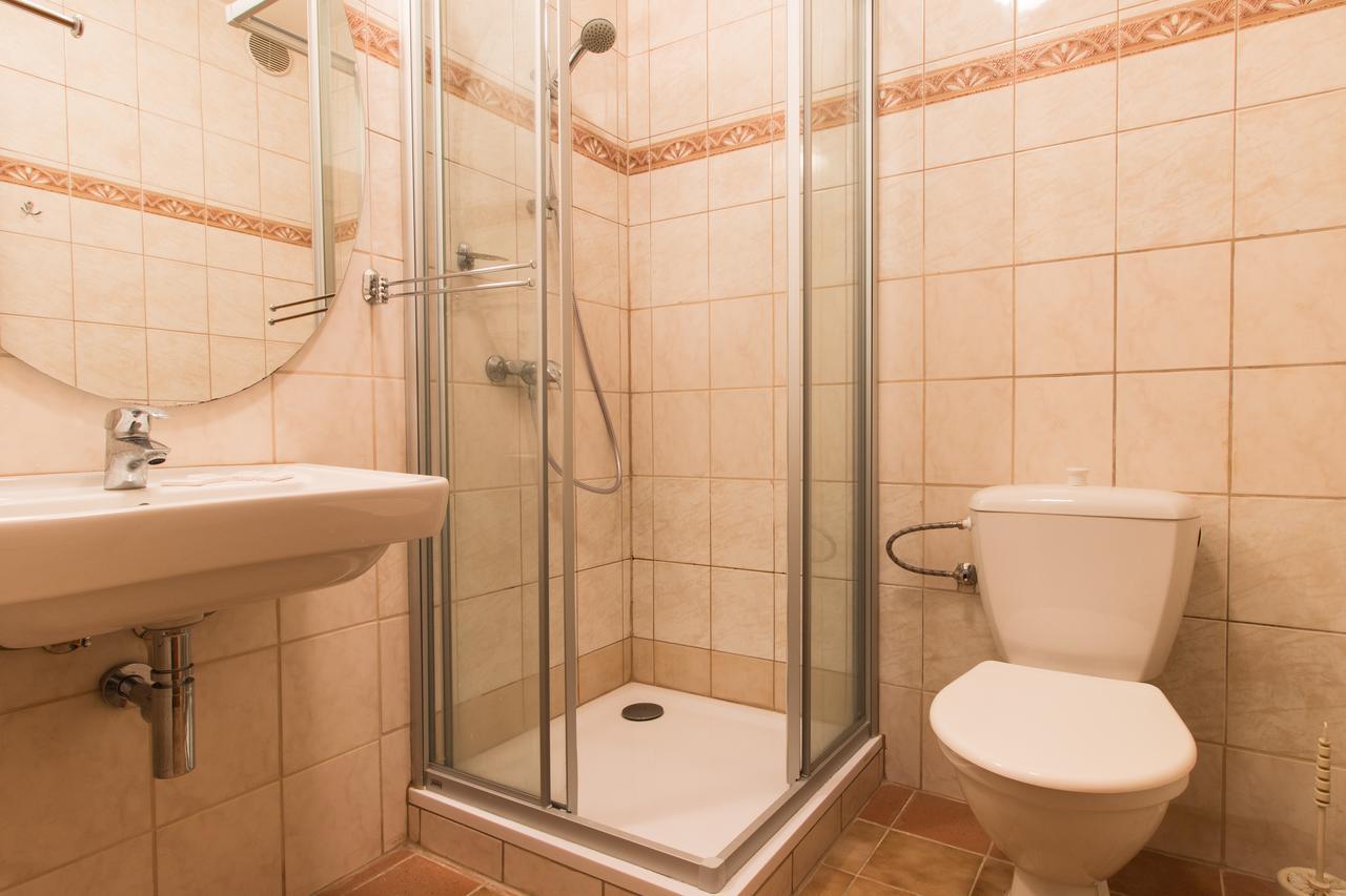 Orlik Rejviz Hotel Esterno foto
