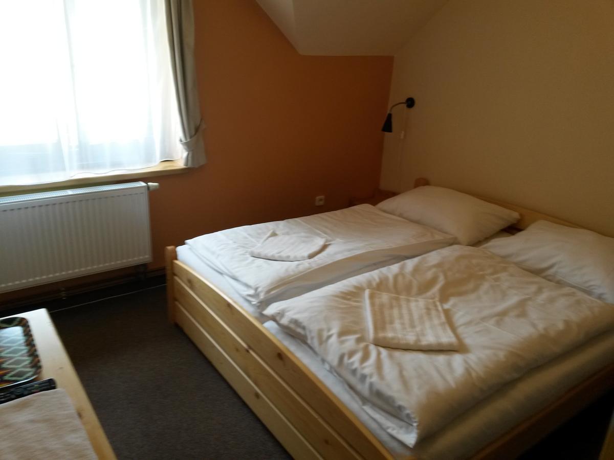 Orlik Rejviz Hotel Esterno foto
